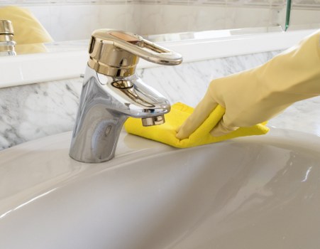 Detailed kitchen and bathroom one off cleaning in Brent